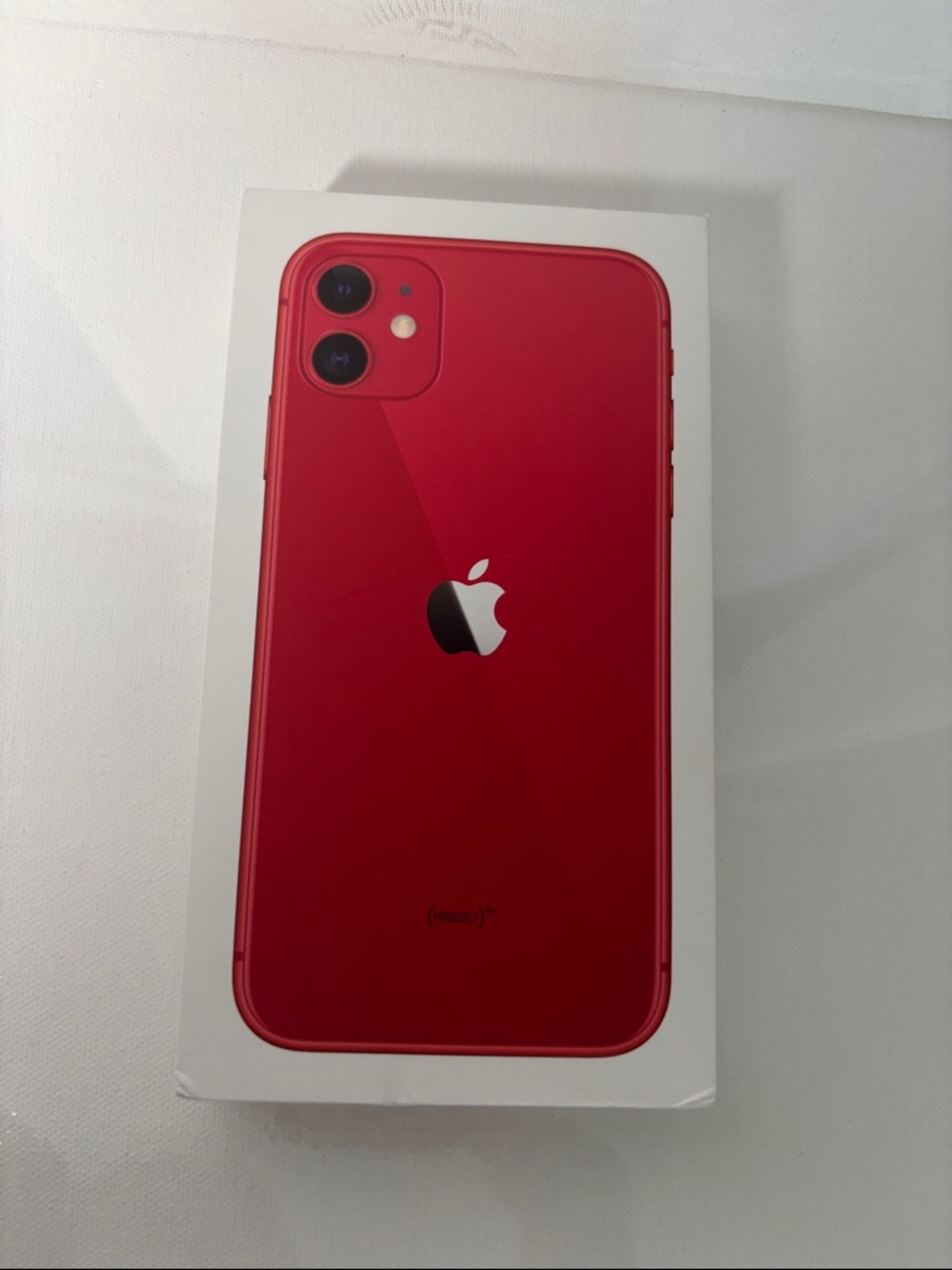 NEW iPhone 11 with Box, 64 gb unlocked - Picture 2 of 14